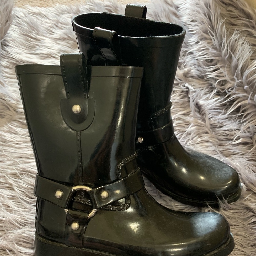 MK rain boots